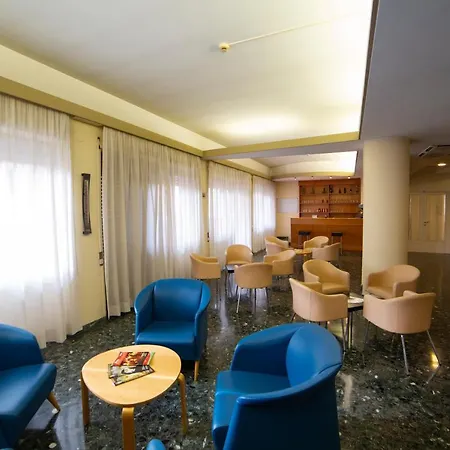 Casa Per Ferie Pio Viii Otel